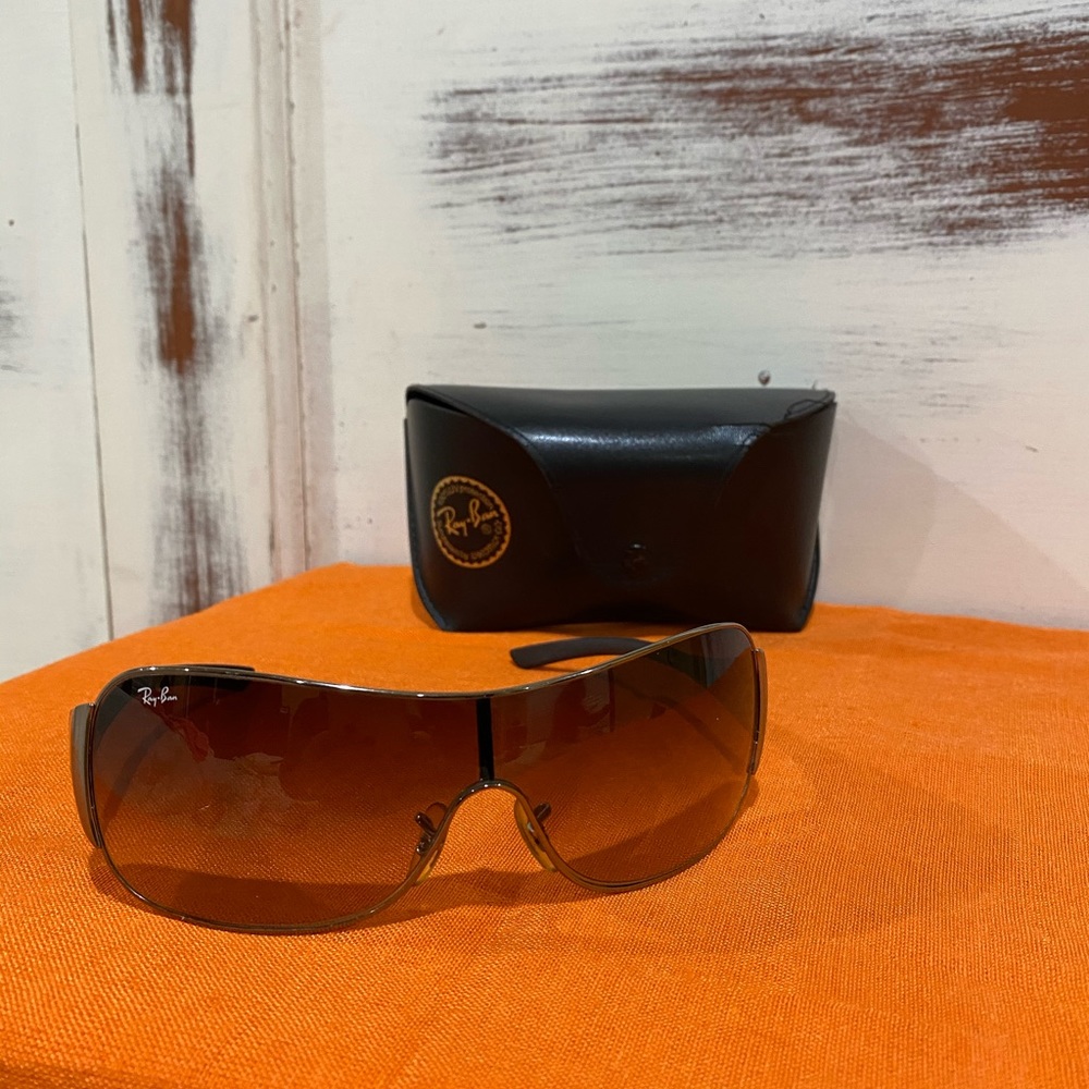 Ray Ban Sunglasses/ Shield Wrap